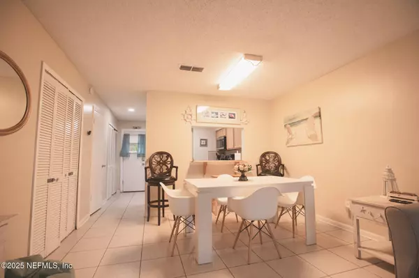 Jacksonville Beach, FL 32250,127 13TH AVE N