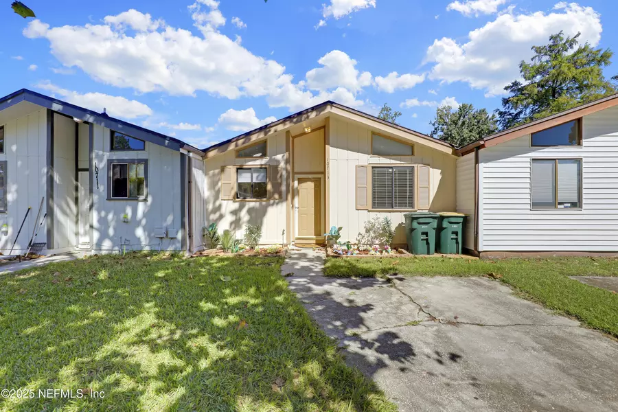 10713 KUSAIE DR S, Jacksonville, FL 32246