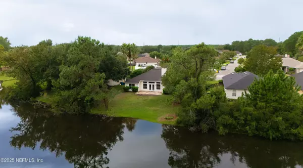 757 BENTON HARBOR DR E, Jacksonville, FL 32225