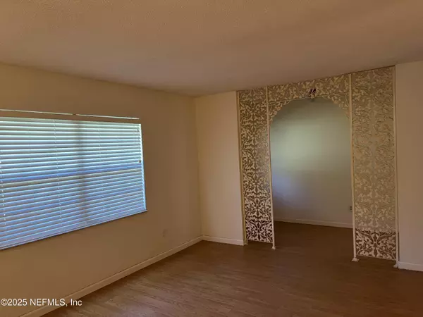 Daytona Beach, FL 32114,364 WILSON AVE