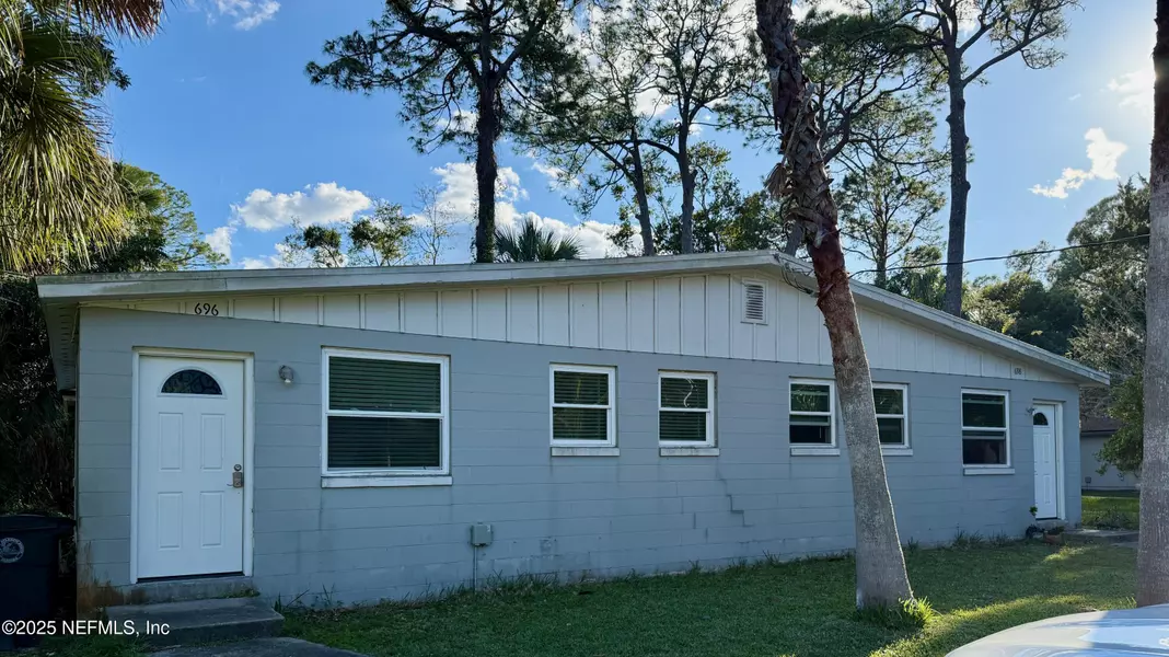 696 KESTNER RD, Atlantic Beach, FL 32233