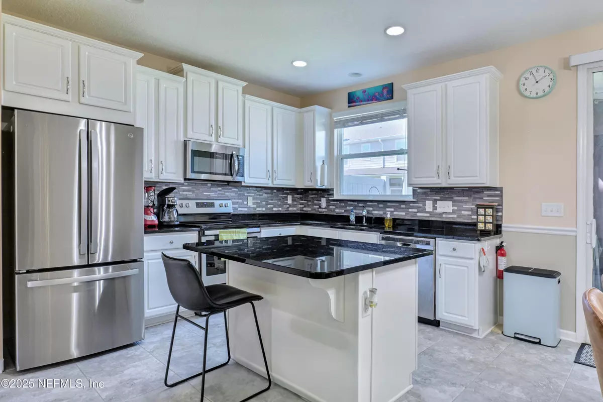 St. Johns, FL 32259,542 RICHMOND DR