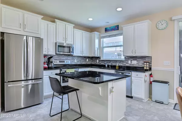 542 RICHMOND DR, St. Johns, FL 32259