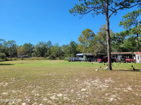 Interlachen, FL 32148,126 OAK TRL