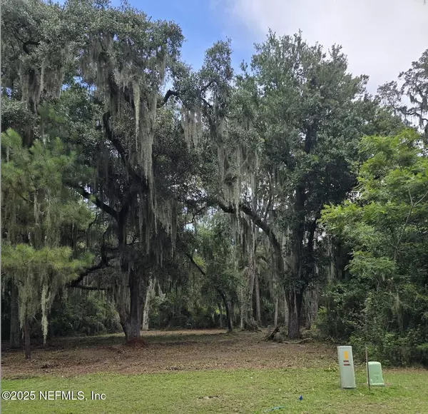 204 BECKET V/L 949 RD, St. Marys, GA 31558