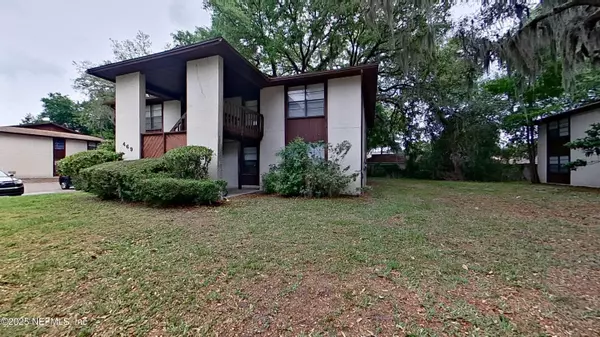 Orange Park, FL 32073,469 CRABAPPLE CT #A