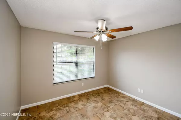 Jacksonville, FL 32244,8272 HAMDEN RD W