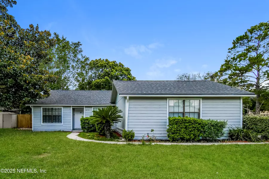 8272 HAMDEN RD W, Jacksonville, FL 32244