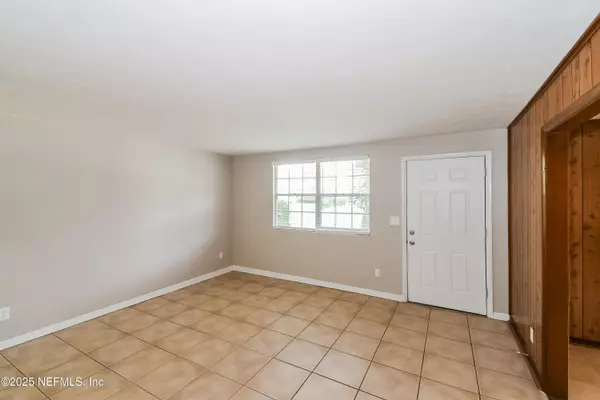 Jacksonville, FL 32218,10632 PINHOLSTER RD