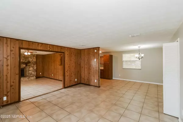 Jacksonville, FL 32218,10632 PINHOLSTER RD