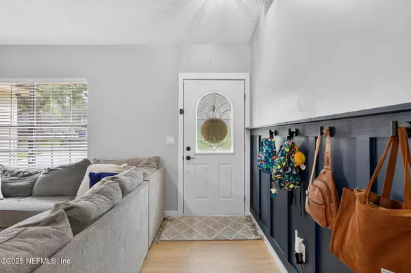 Jacksonville, FL 32221,2172 ROTHBURY DR