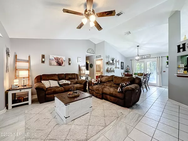 Jacksonville, FL 32221,10934 JEANA ST