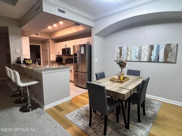 Jacksonville, FL 32246,10075 GATE Pkwy #2004