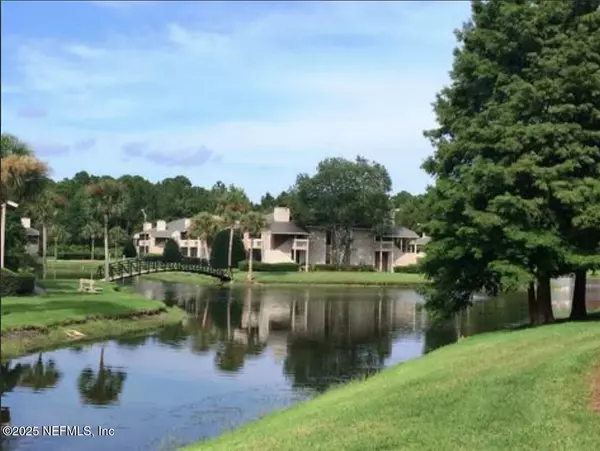Jacksonville, FL 32256,10200 BELLE RIVE BLVD #69