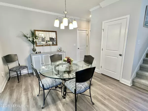 Yulee, FL 32097,323 SWEETGUM ST