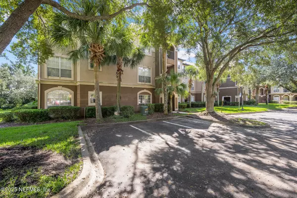 Jacksonville, FL 32256,10961 BURNT MILL RD #1217