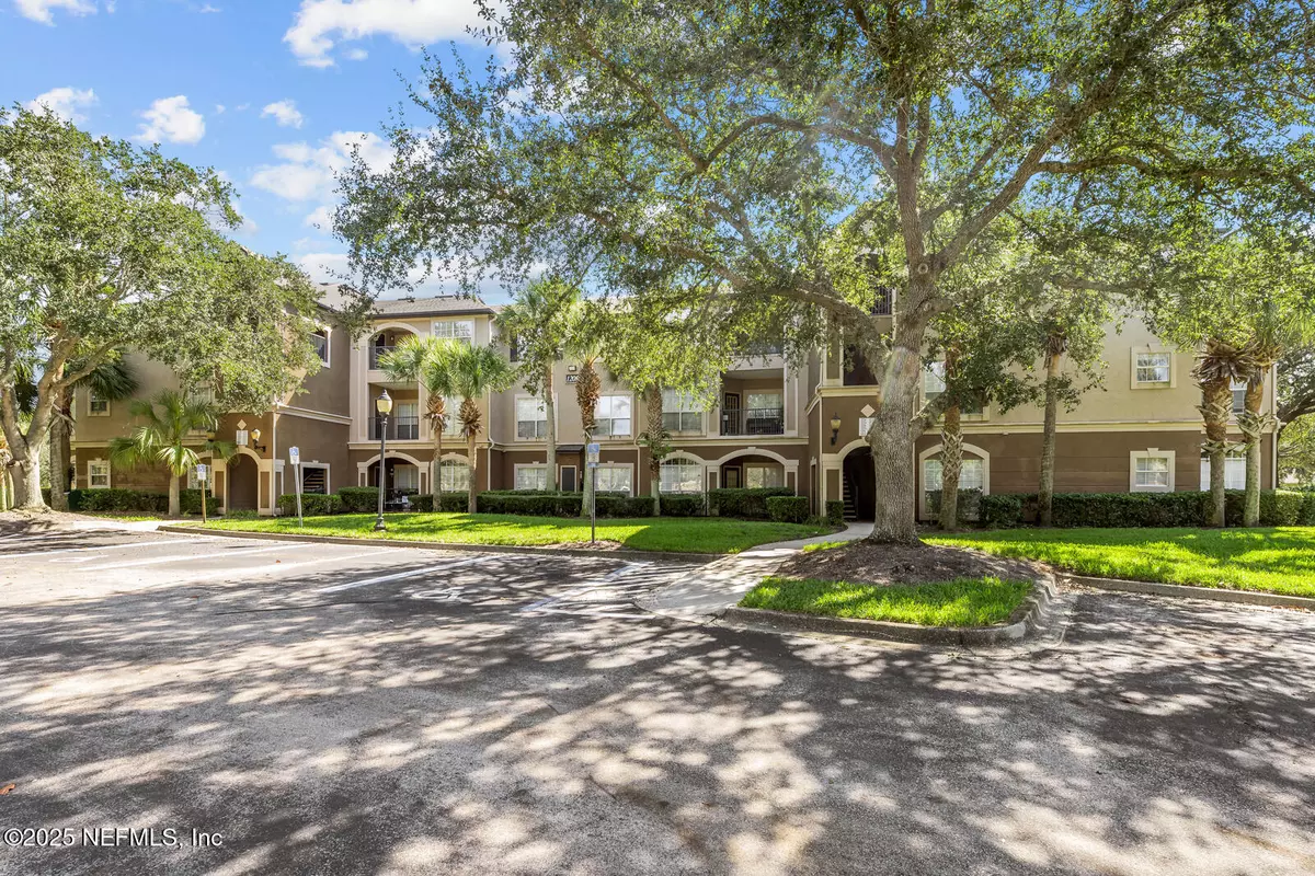 Jacksonville, FL 32256,10961 BURNT MILL RD #1217