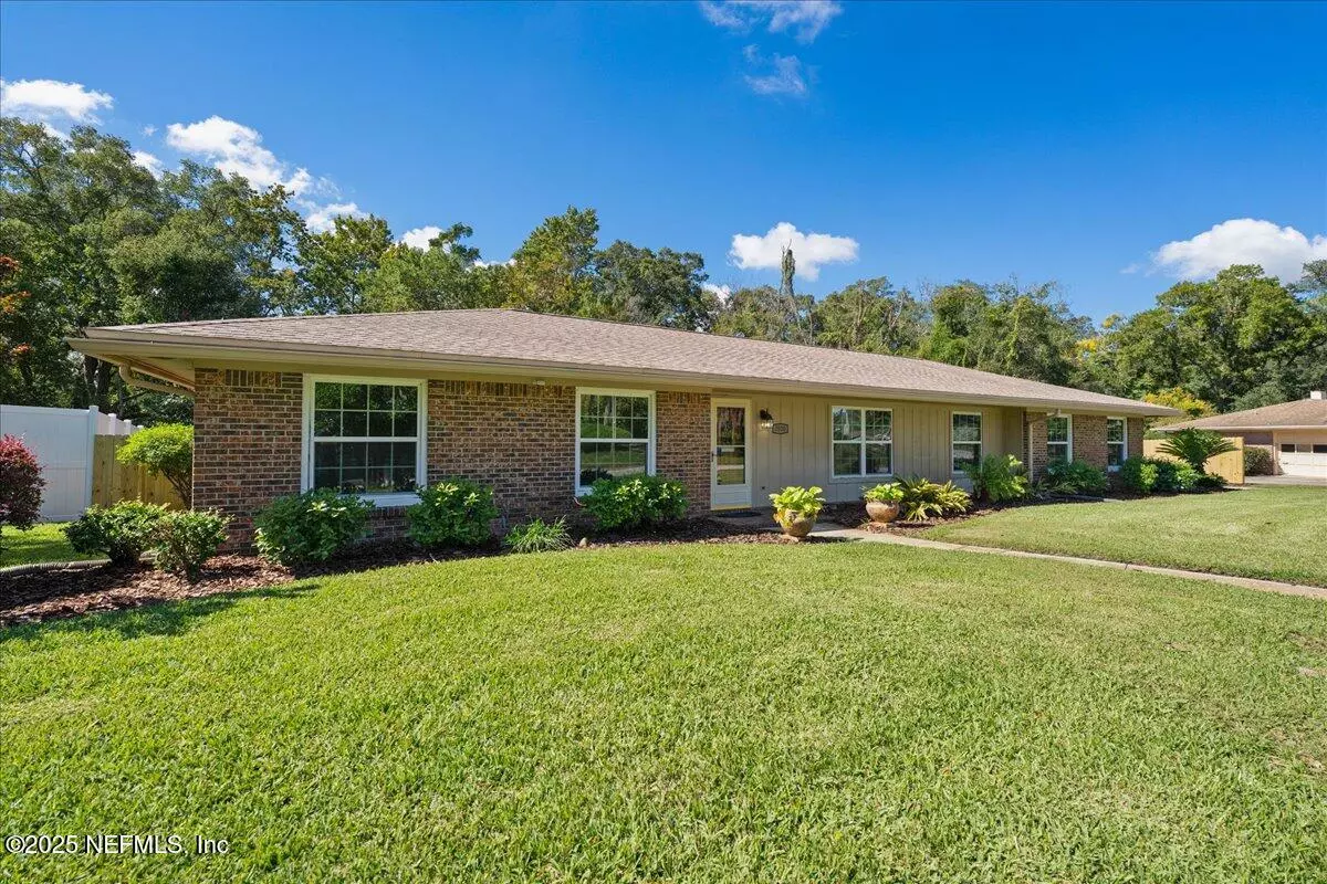 Jacksonville, FL 32277,3530 SANDBURG RD