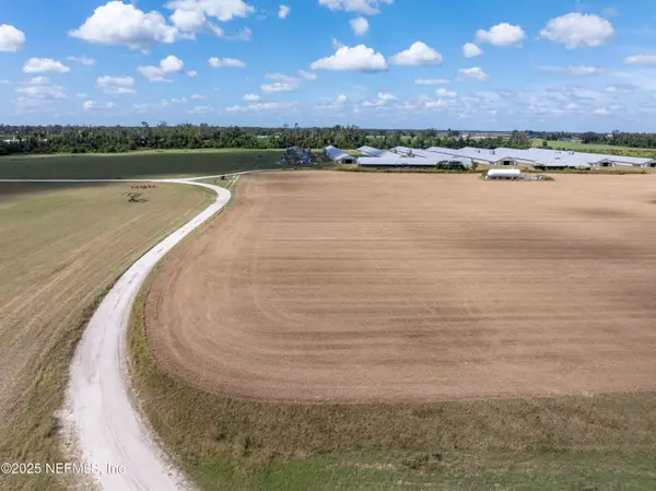 Mayo, FL 32066,1083 SW COUNTY ROAD 351