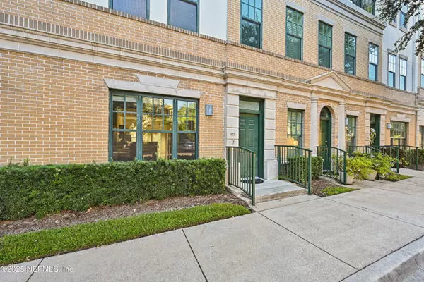Jacksonville, FL 32204,1661 RIVERSIDE AVE #107