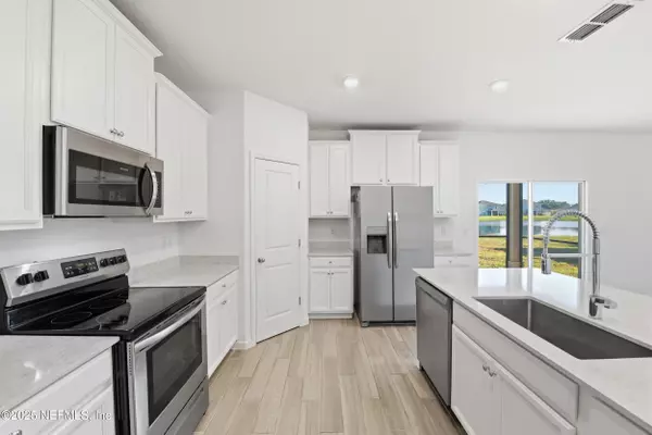 Jacksonville, FL 32219,9852 LEMON BALM WAY