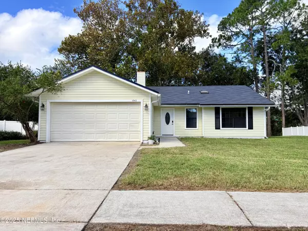 1742 TIFFANY PINES CIR E, Jacksonville, FL 32225