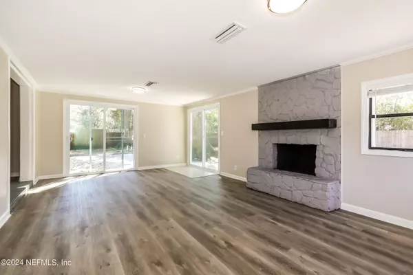 Orange Park, FL 32073,1220 ARBOR CIR