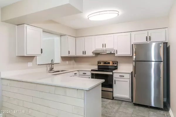 Orange Park, FL 32073,1220 ARBOR CIR
