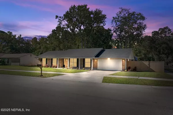 Jacksonville, FL 32244,6698 ARROWROOT DR