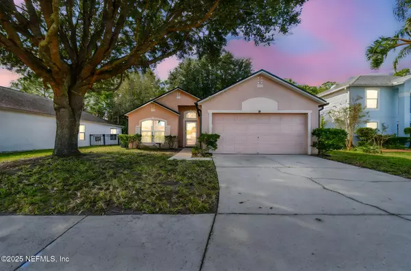 11136 PEERLESS LN, Jacksonville, FL 32246