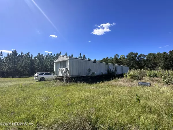 Lake City, FL 32024,565 SW DAISY RD