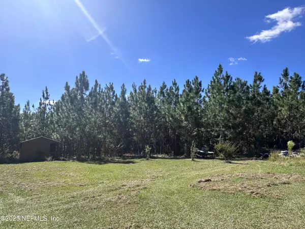 Lake City, FL 32024,565 SW DAISY RD