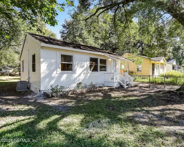 1095 DETROIT ST, Jacksonville, FL 32254