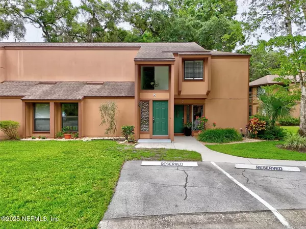Palm Coast, FL 32137,8 OAKMONT CT #0