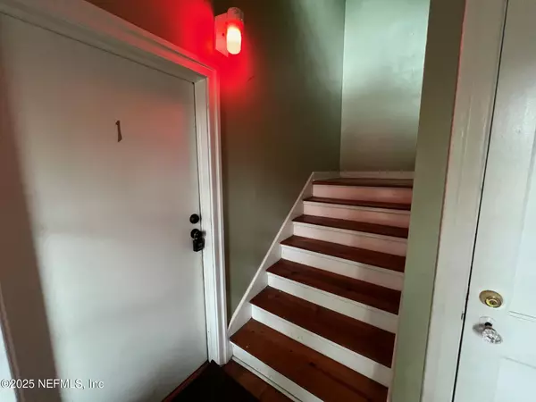 Jacksonville, FL 32204,2608 COLLEGE ST #1