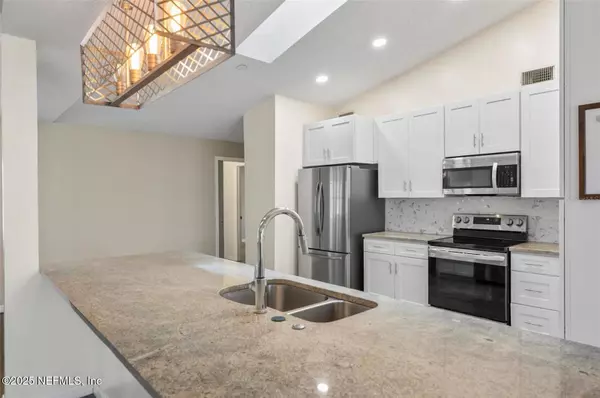 Palm Coast, FL 32164,36 WOODWARD LN