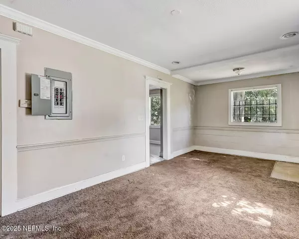 Jacksonville, FL 32209,821 W 30TH ST