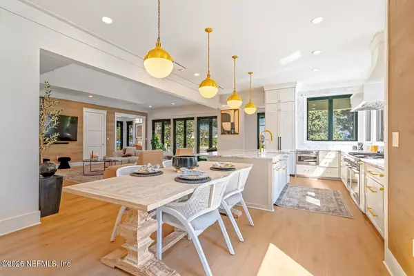 Ponte Vedra Beach, FL 32082,105 BENT OAK DR