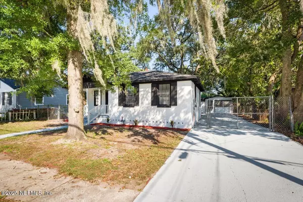 Jacksonville, FL 32208,8135 PAUL JONES DR