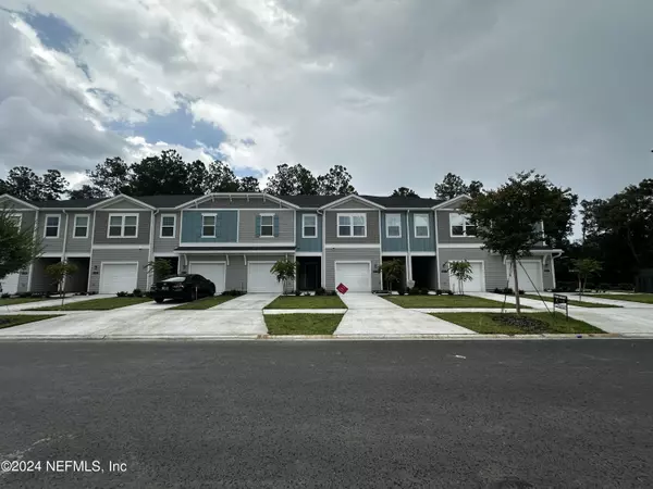 4370 LEEWARD BREEZE LOOP, Middleburg, FL 32068
