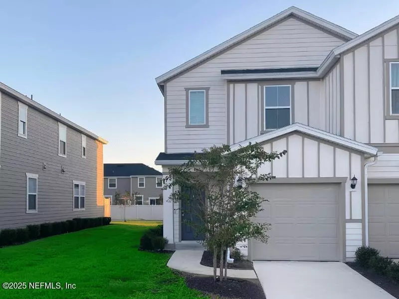 Jacksonville, FL 32222,9810 FIDDLEBACK LN