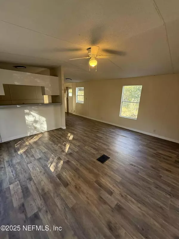 Interlachen, FL 32148,550 INTERLACHEN BLVD