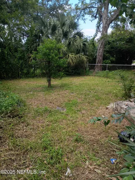 1461 W 5TH ST, Jacksonville, FL 32209