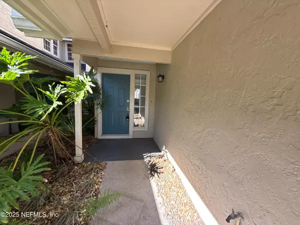 Ponte Vedra Beach, FL 32082,706 TOURNAMENT RD