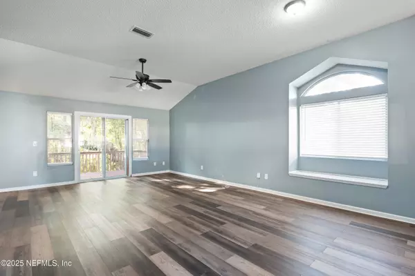 Jacksonville, FL 32277,3390 MILLCREST PL