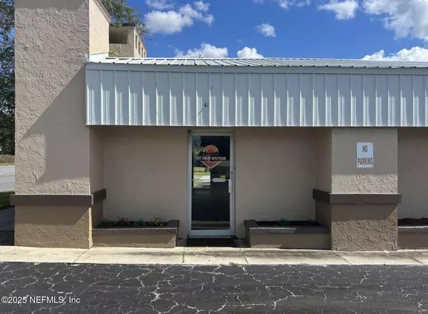 Palatka, FL 32177,3701-2 CRILL AVE