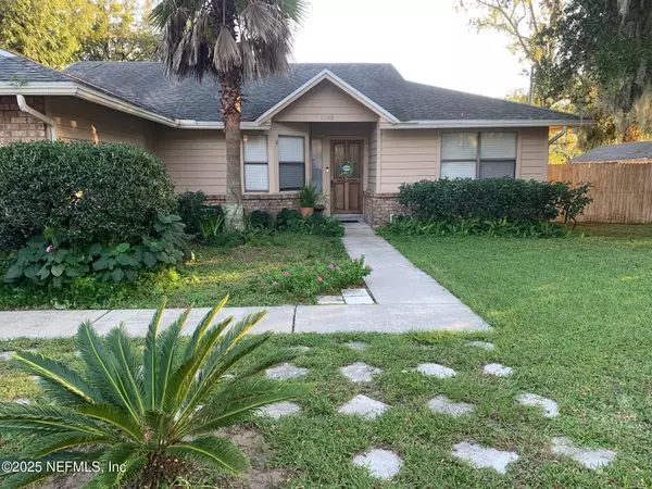 5240 PEAR TREE PL, Jacksonville, FL 32211