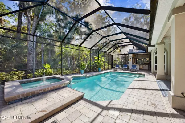 Ponte Vedra Beach, FL 32082,384 CLEARWATER DR