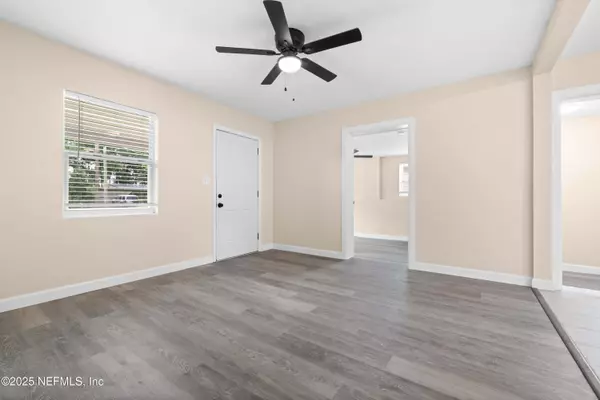 Jacksonville, FL 32254,5125 ABEL LN