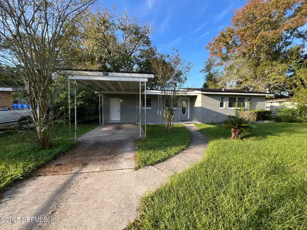 9028 CASTLE BLVD, Jacksonville, FL 32208